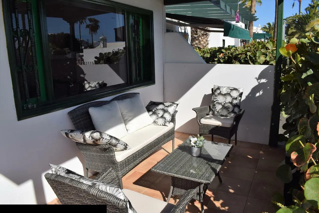 Bungalow Dalai - Pool View- Good Wifi Puerto del Carmen  0*, Puerto del Carmen (Lanzarote) Spain